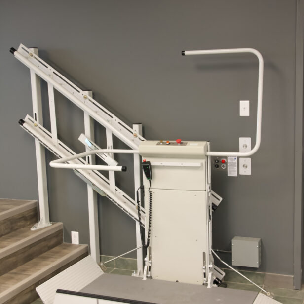 Savaria Delta Incline Platform Lift